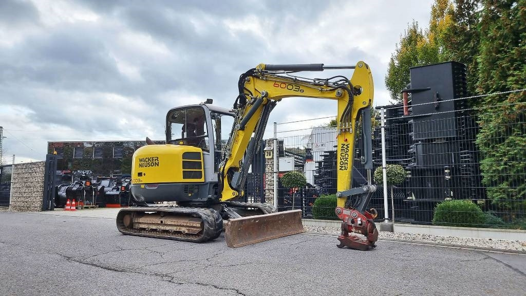 Miniexcavadora Wacker Neuson Minibagger 6003 RD, Verstellausl., MS08, Powertilt: foto 7 Miniexcavadora Wacker Neuson Minibagger 6003 RD, Verstellausl., MS08, Powertilt: foto 7
