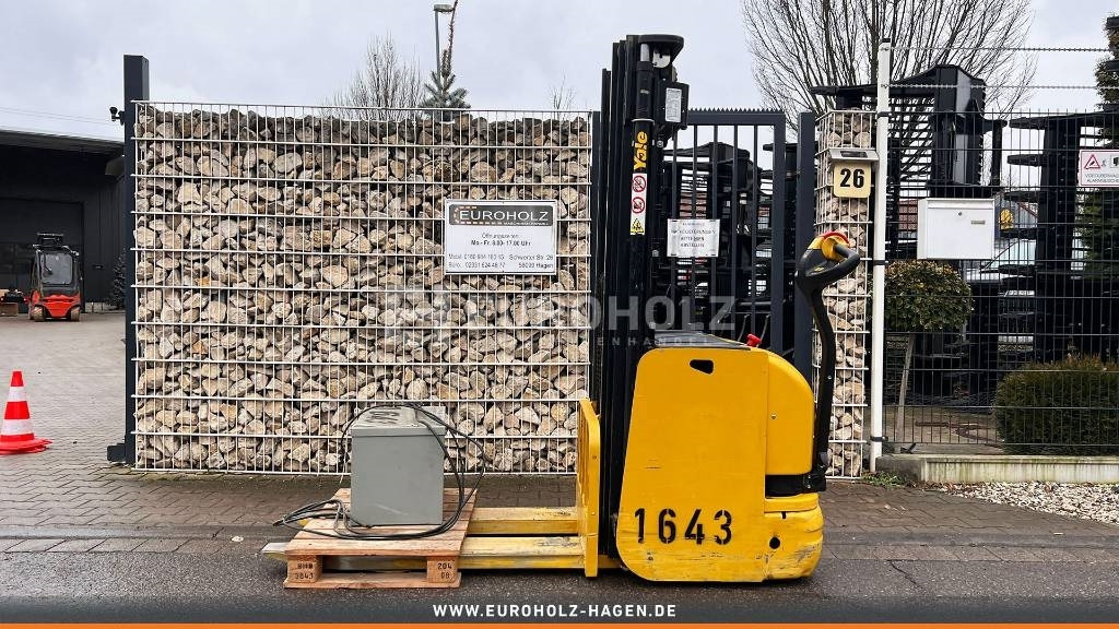 Yale Gabelstapler MS16 4328, elektro, Triplex, 4300 mm - Carretilla elevadora eléctrica: foto 3 Yale Gabelstapler MS16 4328, elektro, Triplex, 4300 mm - Carretilla elevadora eléctrica: foto 3