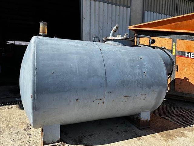 Big 5000l Dieseltankstelle, doppelwandig - Depósito de combustible: foto 2 Big 5000l Dieseltankstelle, doppelwandig - Depósito de combustible: foto 2