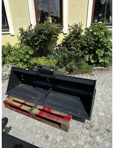 Big Böschungslöffel 160cm mit OQ45-5 Aufnahme - Cazo: foto 1 Big Böschungslöffel 160cm mit OQ45-5 Aufnahme - Cazo: foto 1