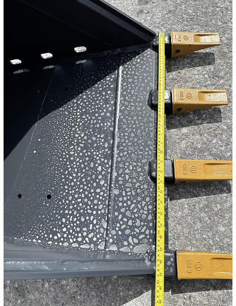 Big Tieflöffel 70cm mit OQ45 Aufnahme - Cazo: foto 3 Big Tieflöffel 70cm mit OQ45 Aufnahme - Cazo: foto 3