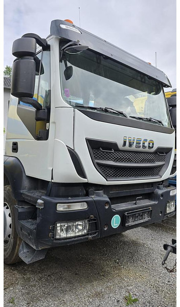 Iveco AD440T 45T Sattelzugmaschine - Cabeza tractora: foto 2 Iveco AD440T 45T Sattelzugmaschine - Cabeza tractora: foto 2