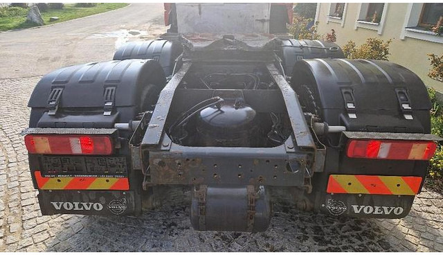 Volvo FH16.660 Schwerlast Sattelzugmaschine 6x4 - Camión: foto 5 Volvo FH16.660 Schwerlast Sattelzugmaschine 6x4 - Camión: foto 5