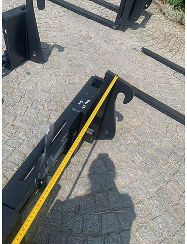 Big BIG Adapter Volvo L30 auf Euro Aufnahme - Implemento: foto 4 Big BIG Adapter Volvo L30 auf Euro Aufnahme - Implemento: foto 4