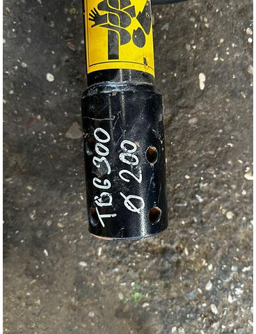 Big Erdbohrer 200 mm TBG-300 - Implemento: foto 2 Big Erdbohrer 200 mm TBG-300 - Implemento: foto 2