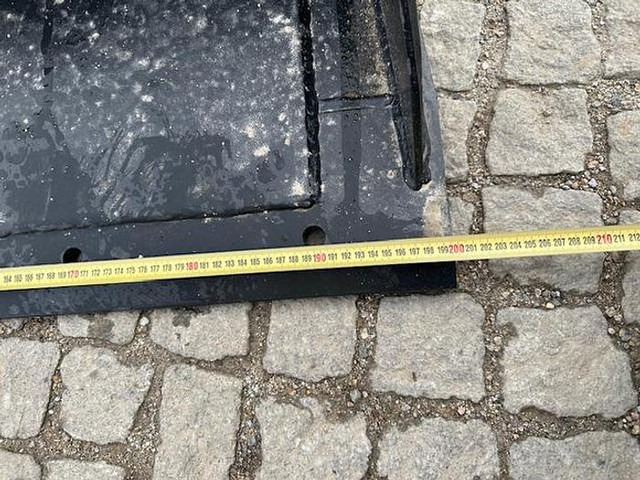 Big Schwergutschaufel SUN 200 cm mit Kramer 312 Aufnahme - Implemento: foto 5 Big Schwergutschaufel SUN 200 cm mit Kramer 312 Aufnahme - Implemento: foto 5