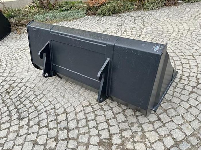 Big Schwergutschaufel SUN 200 cm mit Kramer 312 Aufnahme - Implemento: foto 3 Big Schwergutschaufel SUN 200 cm mit Kramer 312 Aufnahme - Implemento: foto 3