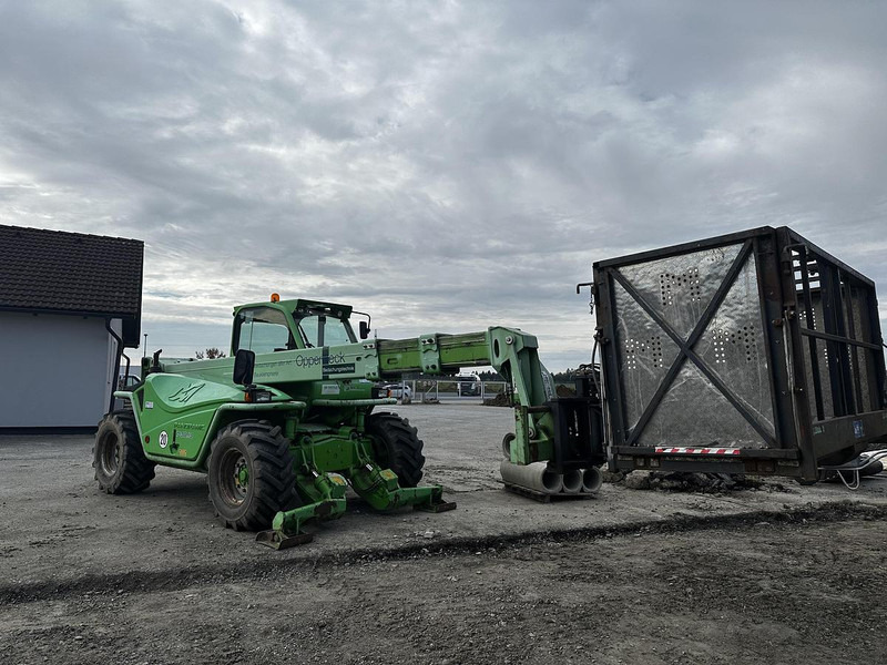 Merlo P38.13 Teleskoplader - Manipulador telescópico: foto 1 Merlo P38.13 Teleskoplader - Manipulador telescópico: foto 1