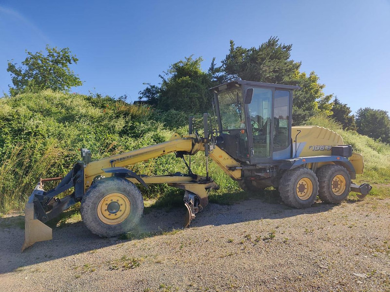 New Holland F106.6A Motorgrader - Grader: foto 1 New Holland F106.6A Motorgrader - Grader: foto 1