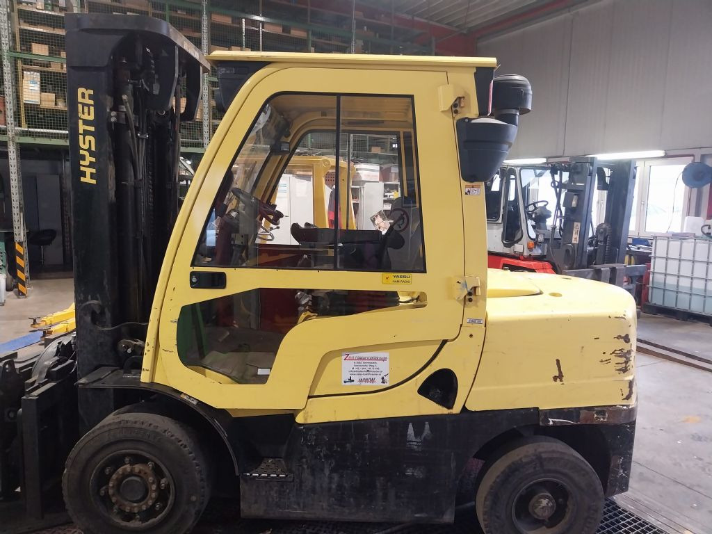 Hyster H4.5FTS5 - Carretilla elevadora diésel: foto 1 Hyster H4.5FTS5 - Carretilla elevadora diésel: foto 1