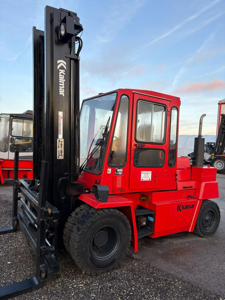 Kalmar DC7-600 - Carretilla elevadora diésel: foto 1 Kalmar DC7-600 - Carretilla elevadora diésel: foto 1