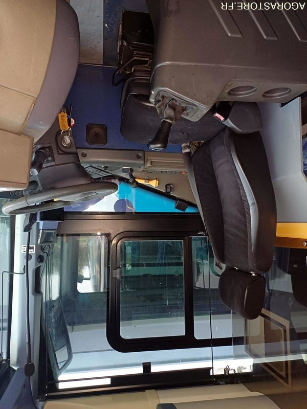 3102_AC-666-CL_IRISBUS CROSSWAY_VENDU NON ROULANT - Autocar: foto 3 3102_AC-666-CL_IRISBUS CROSSWAY_VENDU NON ROULANT - Autocar: foto 3