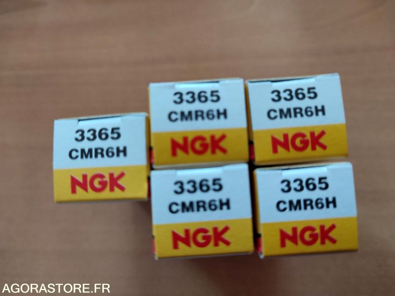 5 bougies NGK 3365 pour matériel espaces verts - Maquinaria de jardinería: foto 3 5 bougies NGK 3365 pour matériel espaces verts - Maquinaria de jardinería: foto 3