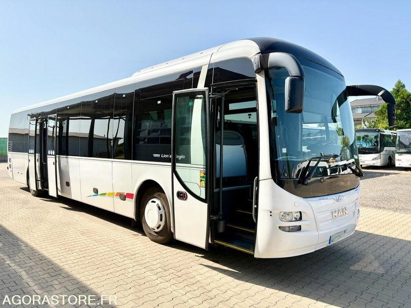 AUTOCAR - MAN Lions Regio - 318.000km - EURO6 - Parc 114 - 2015 - Autobús escolar: foto 4 AUTOCAR - MAN Lions Regio - 318.000km - EURO6 - Parc 114 - 2015 - Autobús escolar: foto 4