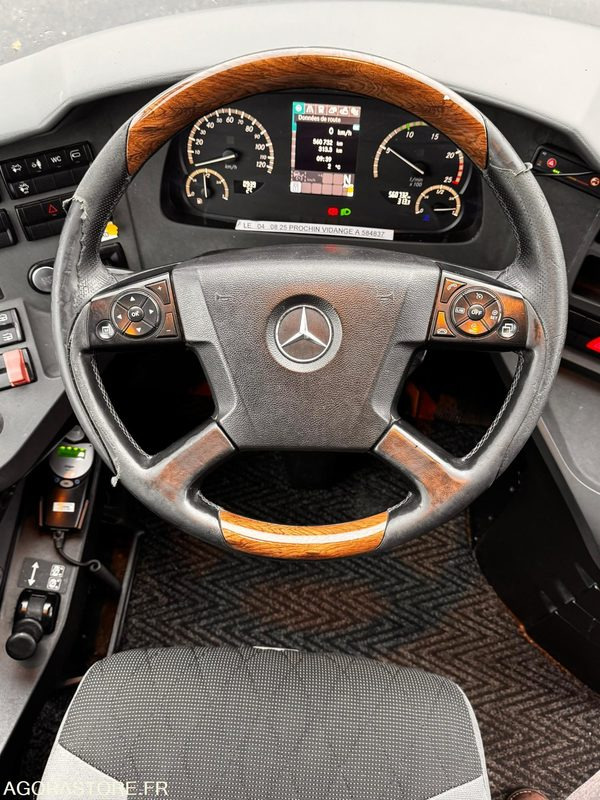 AUTOCAR MERCEDES TRAVEGO 15 RHD / 12M / 49+1+1+WC / 560732KM - Autocar: foto 5 AUTOCAR MERCEDES TRAVEGO 15 RHD / 12M / 49+1+1+WC / 560732KM - Autocar: foto 5