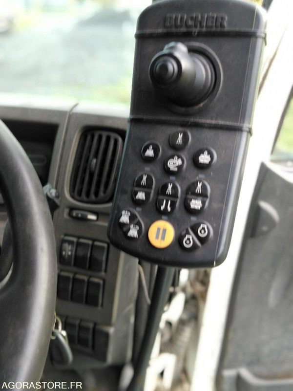 BALAYEUSE DM-075-AD - Barredora vial: foto 5 BALAYEUSE DM-075-AD - Barredora vial: foto 5