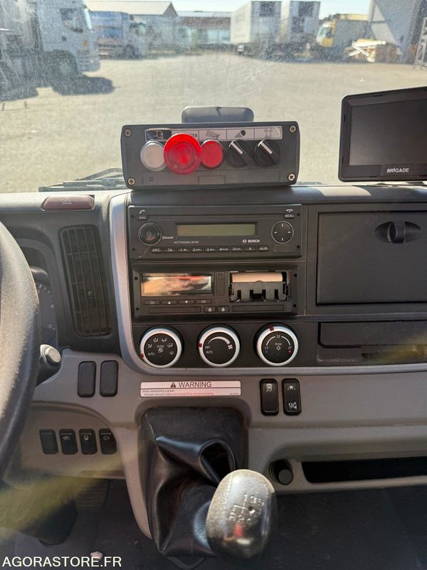 Camión de basura BOM 7.5T - 2020 - 60008 KMS: foto 9 Camión de basura BOM 7.5T - 2020 - 60008 KMS: foto 9