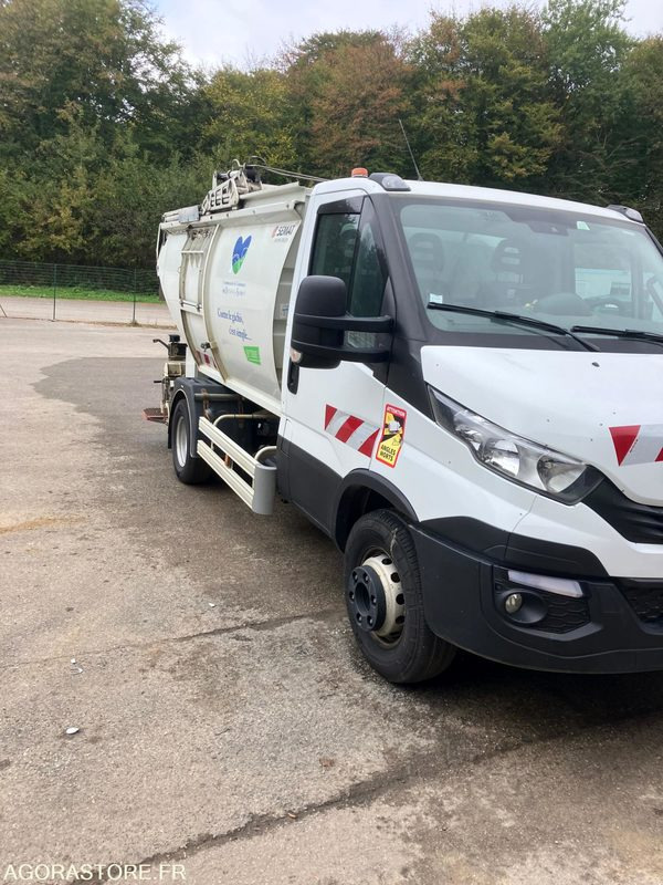 BOM IVECO 7 TONNES - Camión de basura: foto 3 BOM IVECO 7 TONNES - Camión de basura: foto 3