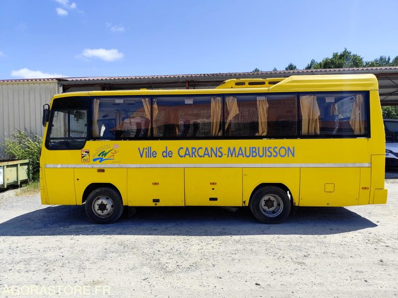 BUS TEMSA SAMBA 302945 kms 2002 EURO 2 - Autobús escolar: foto 1 BUS TEMSA SAMBA 302945 kms 2002 EURO 2 - Autobús escolar: foto 1