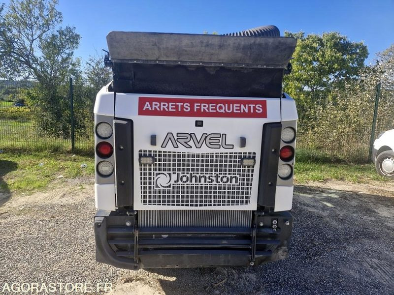 Balayeuse SCHMIDT 2242 heures 2017 - Barredora vial: foto 3 Balayeuse SCHMIDT 2242 heures 2017 - Barredora vial: foto 3