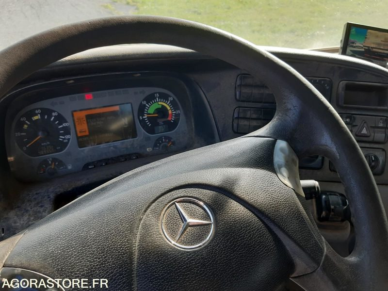 Camión multibasculante CAMION AMPLIROLL MERCEDES CW-382-ZT: foto 10