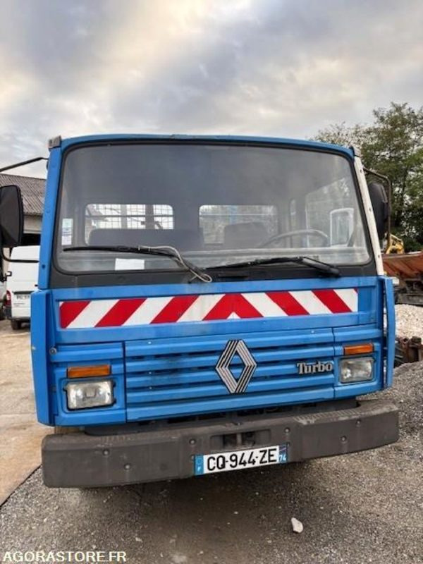 CAMION BENNE (TRI-BENNE) RENAULT S120 MIDLINER 1991 221000 KM - Camión volquete: foto 1 CAMION BENNE (TRI-BENNE) RENAULT S120 MIDLINER 1991 221000 KM - Camión volquete: foto 1