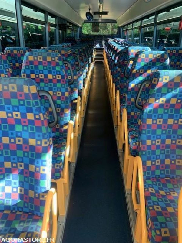 CAR IRISBUS RECREO N°15213- MEC 2009 - 444297 Km AD507BZ - Autobús escolar: foto 4 CAR IRISBUS RECREO N°15213- MEC 2009 - 444297 Km AD507BZ - Autobús escolar: foto 4