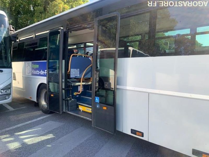 Autobús escolar CAR IRISBUS RECREO N°15213- MEC 2009 - 444297 Km AD507BZ: foto 12