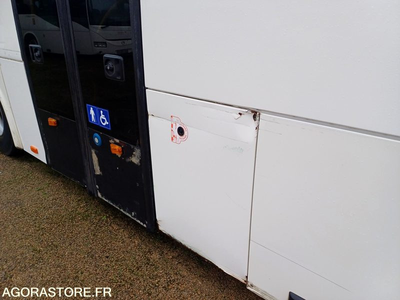 CAR IRISBUS RECREO - N°16813 - MEC2010 - 522000km/ AT-416-NP - Autobús escolar: foto 3 CAR IRISBUS RECREO - N°16813 - MEC2010 - 522000km/ AT-416-NP - Autobús escolar: foto 3