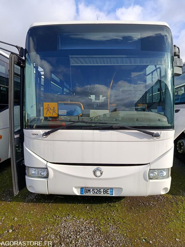 CAR IRISBUS RECREO - PARC 19964 - MEC2011/506000km/ BM-526-BE - Autobús escolar: foto 1 CAR IRISBUS RECREO - PARC 19964 - MEC2011/506000km/ BM-526-BE - Autobús escolar: foto 1