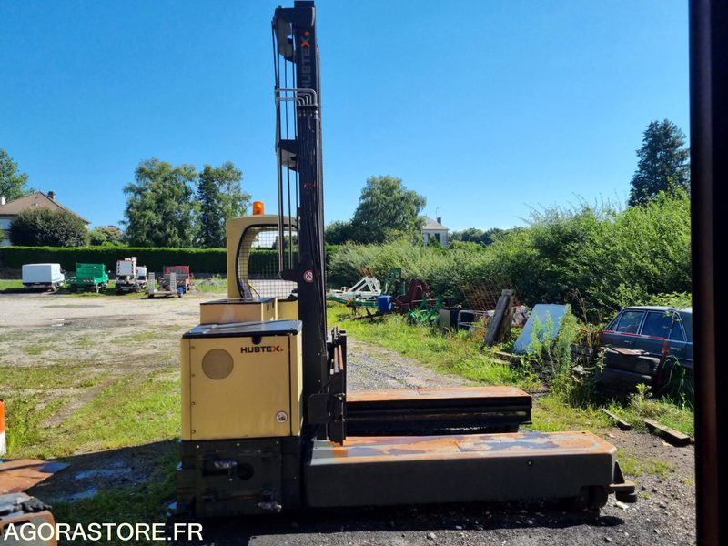 CHARIOT MULTIDIRECTIONNEL HUBTEX MQ-40 21-25 EL - 2011 - Carretilla elevadora eléctrica: foto 3 CHARIOT MULTIDIRECTIONNEL HUBTEX MQ-40 21-25 EL - 2011 - Carretilla elevadora eléctrica: foto 3