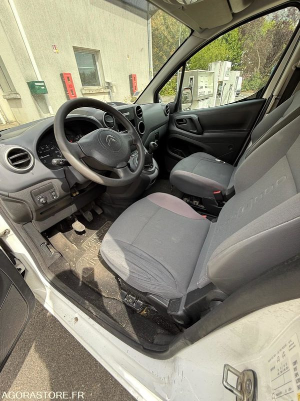 CITROEN BERLINGO FRIGORIFIQUE - Furgoneta pequeña: foto 4 CITROEN BERLINGO FRIGORIFIQUE - Furgoneta pequeña: foto 4