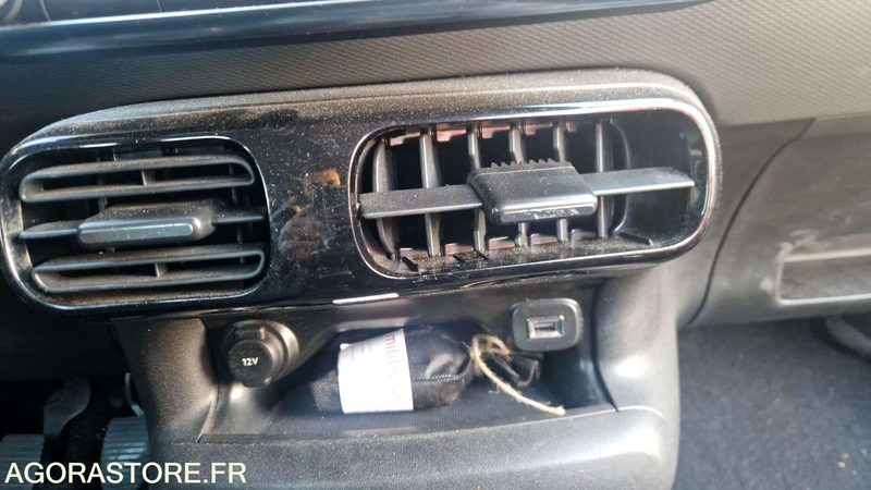 CITROËN C4 - 2020 / 138605 KM (FP-186-QX) - Coche: foto 5 CITROËN C4 - 2020 / 138605 KM (FP-186-QX) - Coche: foto 5