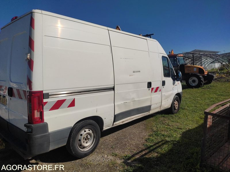 CITROEN JUMPER L2H2 ANNEE 2005 154881 kms - Furgón: foto 3 CITROEN JUMPER L2H2 ANNEE 2005 154881 kms - Furgón: foto 3