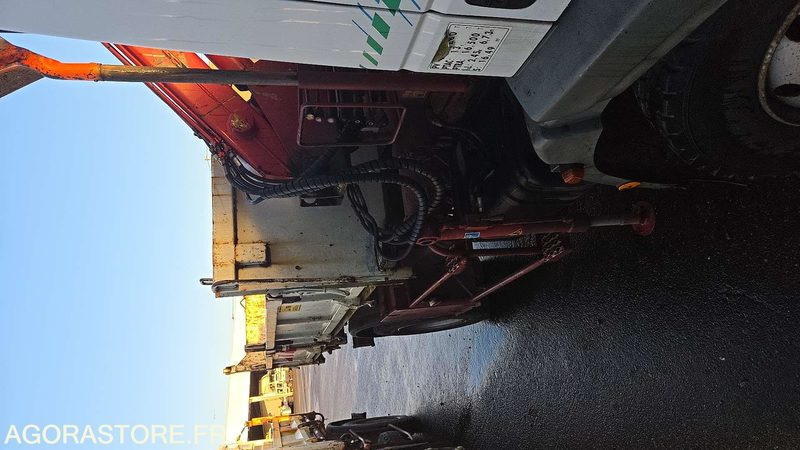 Leasing para IVECO CAM - 2003 - 213734 KM - BY-253-GK IVECO CAM - 2003 - 213734 KM - BY-253-GK: foto 31 Leasing para IVECO CAM - 2003 - 213734 KM - BY-253-GK IVECO CAM - 2003 - 213734 KM - BY-253-GK: foto 31