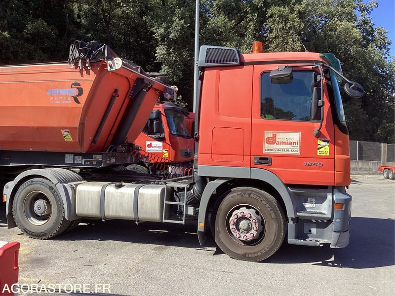MERCEDES BENZ ACTROS - 2005 - 511806 KM - P3000898 - Cabeza tractora: foto 2 MERCEDES BENZ ACTROS - 2005 - 511806 KM - P3000898 - Cabeza tractora: foto 2