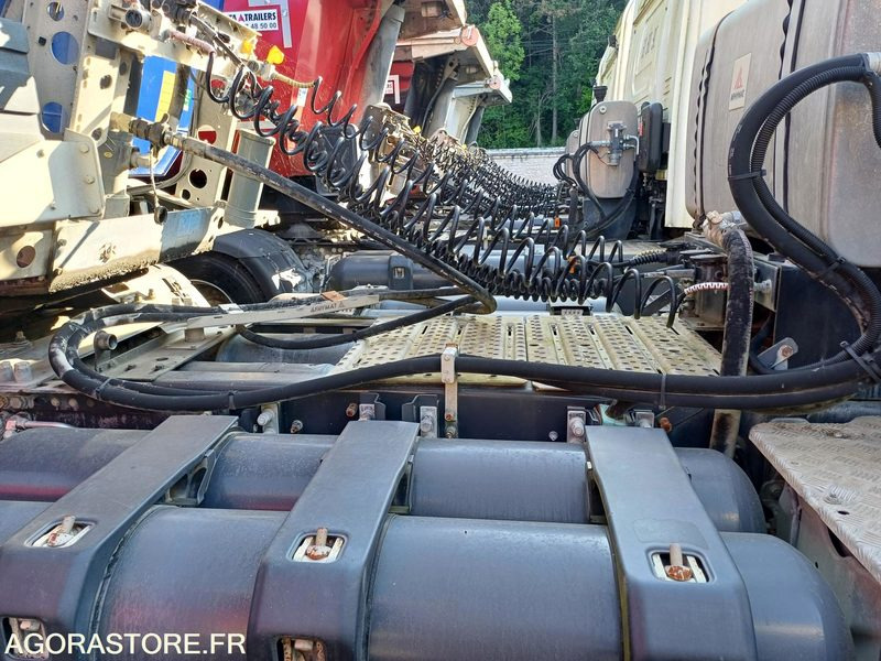 SCANIA G410 (GNL) - 2019 / 146023 KM (FG-952-EP) - Cabeza tractora: foto 4 SCANIA G410 (GNL) - 2019 / 146023 KM (FG-952-EP) - Cabeza tractora: foto 4