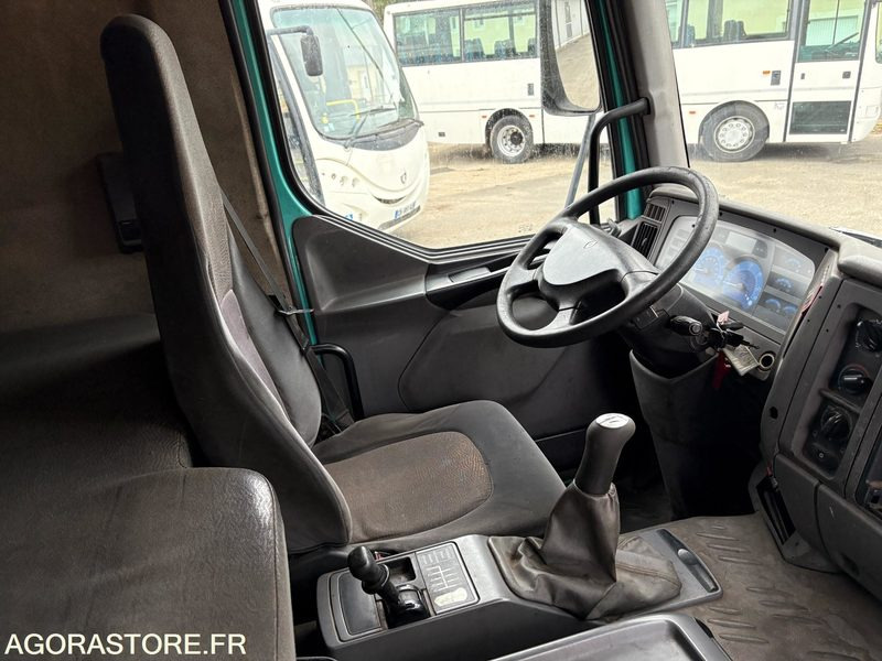TRACTEUR RENAULT 420 DCI - Cabeza tractora: foto 5 TRACTEUR RENAULT 420 DCI - Cabeza tractora: foto 5