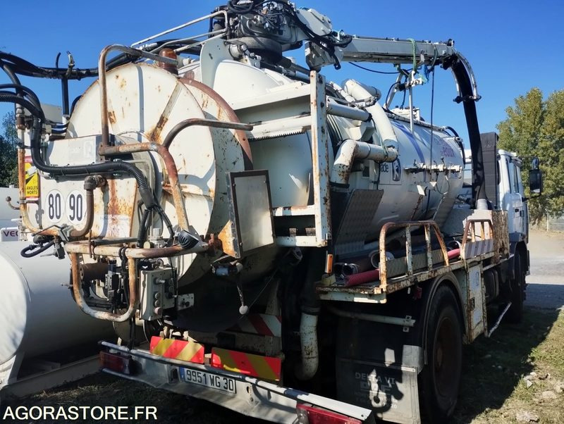 Camion 19t Hydrocureur Renault G300 Maxter 142142km – équipement Huwer - Limpieza de alcantarillado: foto 5 Camion 19t Hydrocureur Renault G300 Maxter 142142km – équipement Huwer - Limpieza de alcantarillado: foto 5