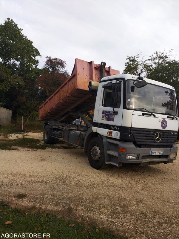 CAMION MERCEDES AMPLIROLL - Camión: foto 1 CAMION MERCEDES AMPLIROLL - Camión: foto 1