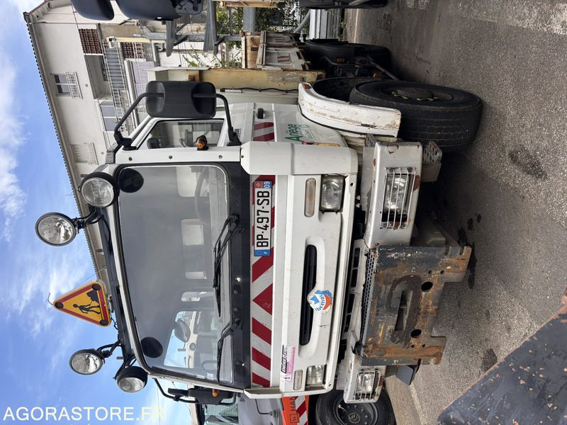 CNJ14 THOMAS MINIROUTE 4RD 4X4 - Camión: foto 3 CNJ14 THOMAS MINIROUTE 4RD 4X4 - Camión: foto 3