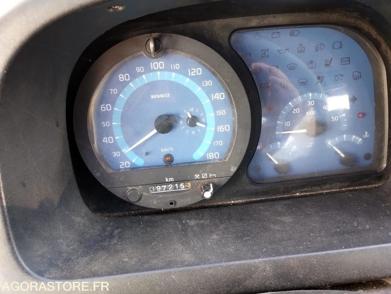 Camion 3.5t Hydrocureur Renault Mascott – équipement Huwer - Camión: foto 3 Camion 3.5t Hydrocureur Renault Mascott – équipement Huwer - Camión: foto 3