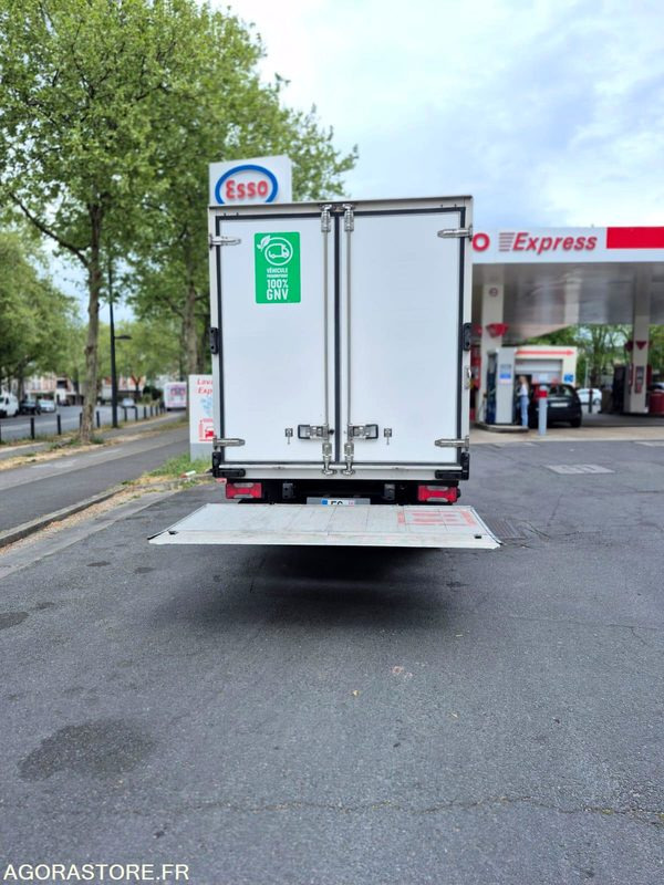 Camion Frigorifique - Iveco - 35C14N - 2016 - 152186km - Furgoneta frigorifica: foto 3 Camion Frigorifique - Iveco - 35C14N - 2016 - 152186km - Furgoneta frigorifica: foto 3
