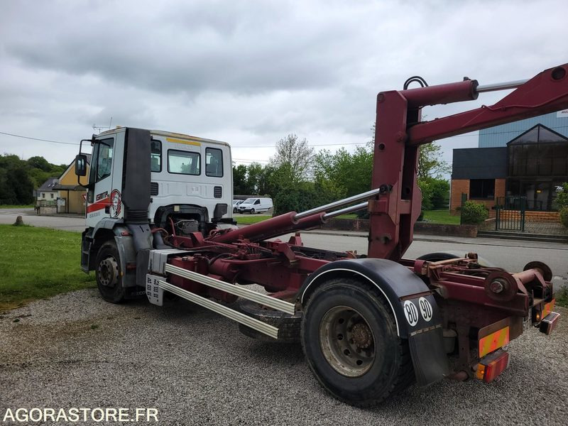 Iveco 190E24 polybenne sans benne - Camión: foto 3 Iveco 190E24 polybenne sans benne - Camión: foto 3