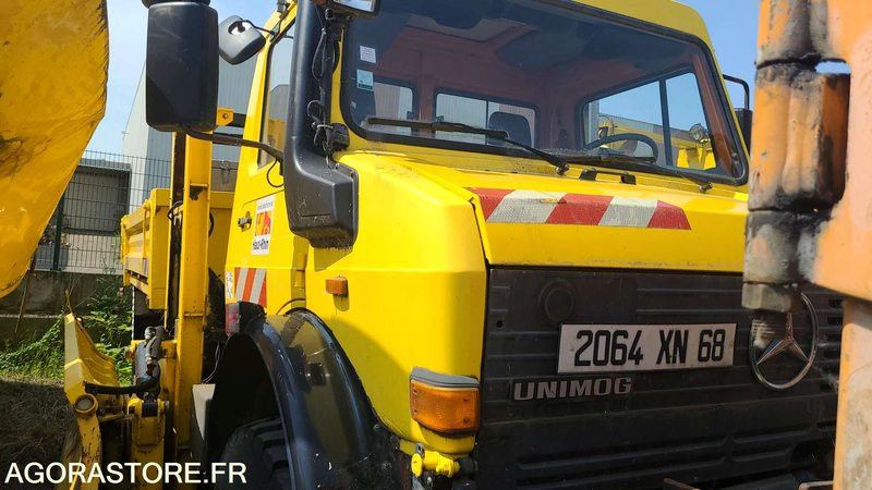 MERCEDES UNIMOG - 2001 - 59063 KM - Camión: foto 1 MERCEDES UNIMOG - 2001 - 59063 KM - Camión: foto 1