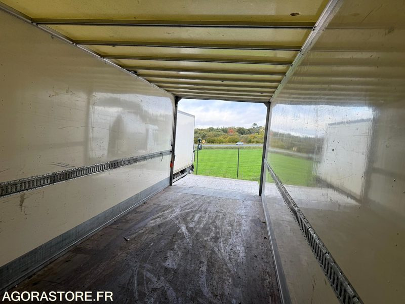 Mercedes Antos 1824 caisson hayon dhollandia 3t - 193000km-2017 - Camión: foto 5 Mercedes Antos 1824 caisson hayon dhollandia 3t - 193000km-2017 - Camión: foto 5