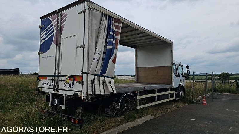 PORTEUR BACHE RENAULT MIDLUM - 2009 - 476000kms - Camión: foto 4 PORTEUR BACHE RENAULT MIDLUM - 2009 - 476000kms - Camión: foto 4