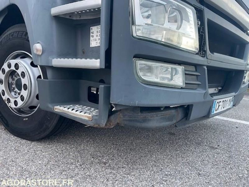 Porteur MAN 400CV 19t Remorquant - 2012 - 950893 Kms - Camión: foto 4 Porteur MAN 400CV 19t Remorquant - 2012 - 950893 Kms - Camión: foto 4