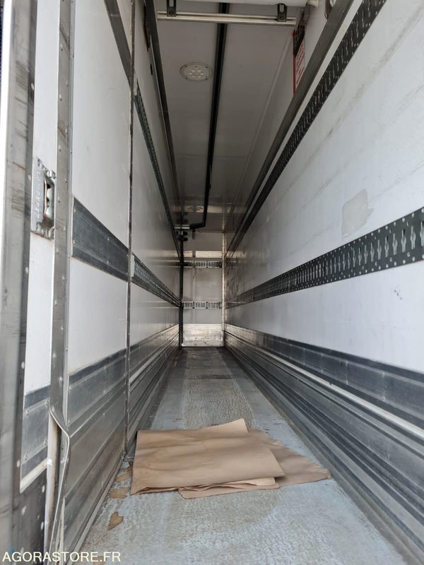 Camión Porteur Volvo frigo: foto 20 Camión Porteur Volvo frigo: foto 20