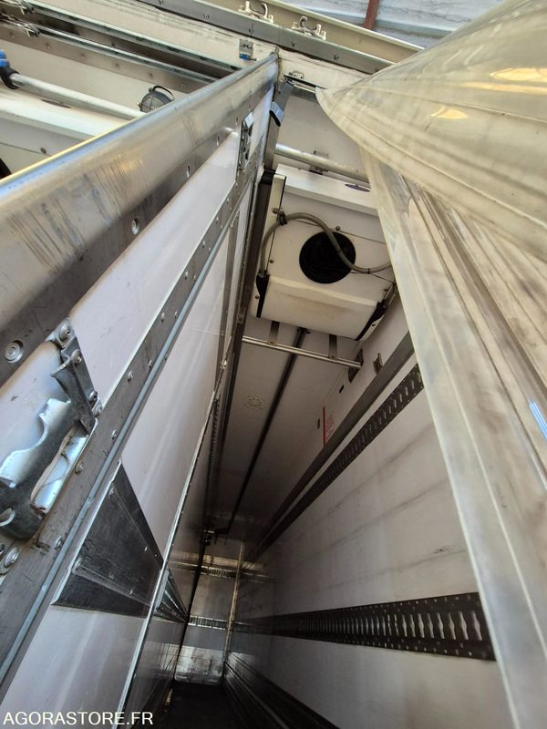 Camión Porteur Volvo frigo: foto 15 Camión Porteur Volvo frigo: foto 15